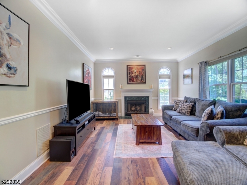 Poets Peak - Residential