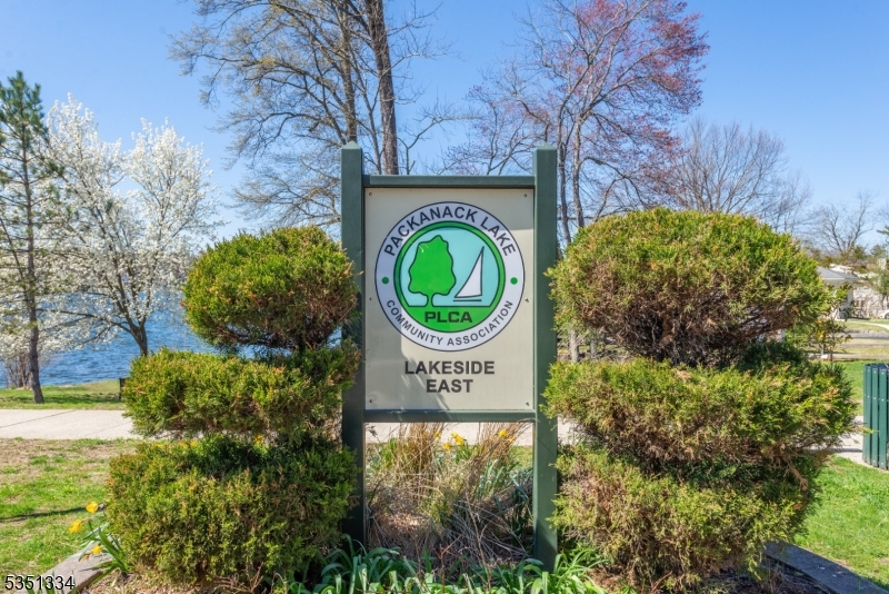 Packanack Lake - Residential