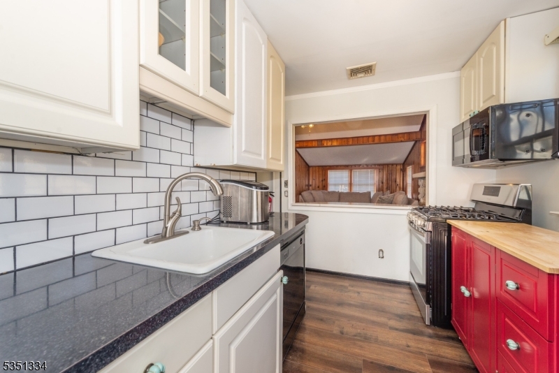 Packanack Lake - Residential