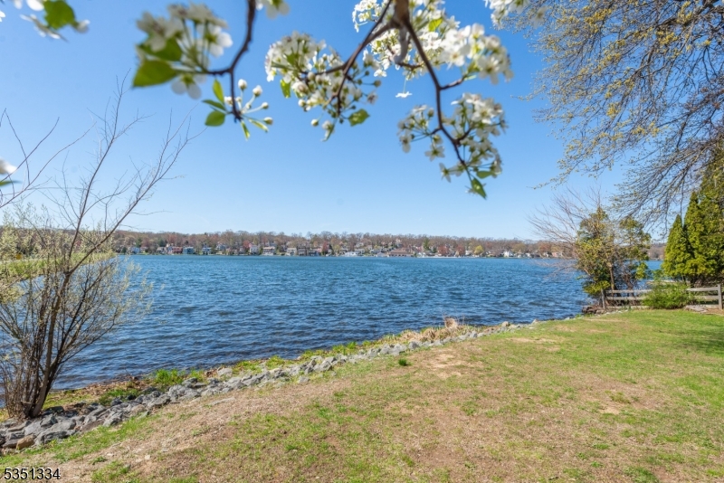 Packanack Lake - Residential