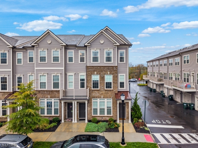 Somerville Sattion - Residential Lease