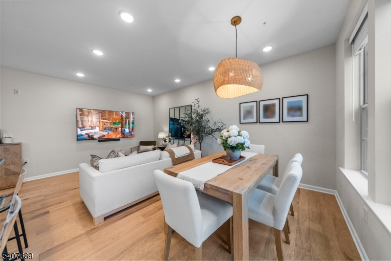 Somerville Sattion - Residential Lease