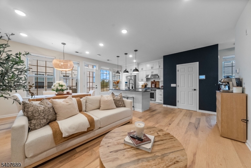 Somerville Sattion - Residential Lease