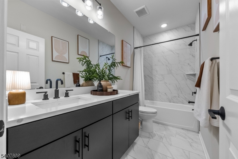 Somerville Sattion - Residential Lease