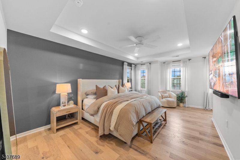 Somerville Sattion - Residential Lease