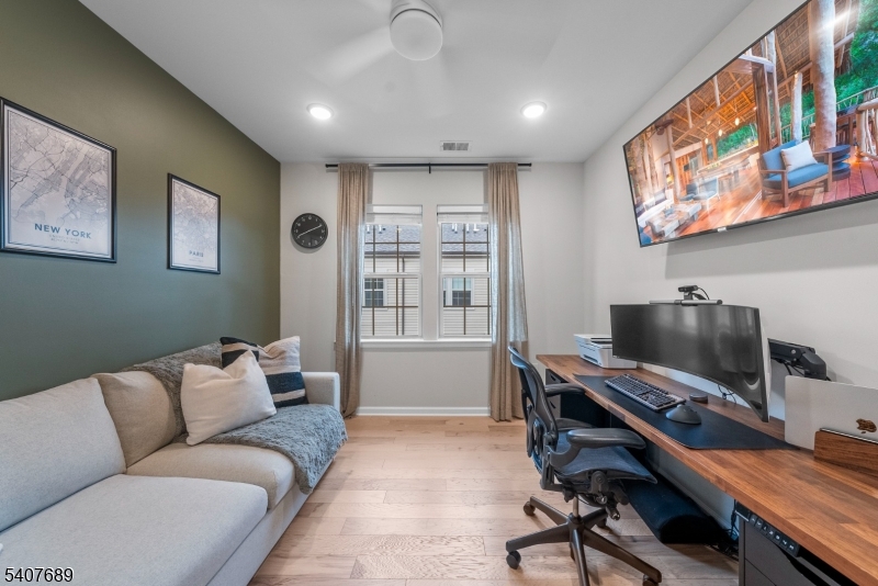 Somerville Sattion - Residential Lease