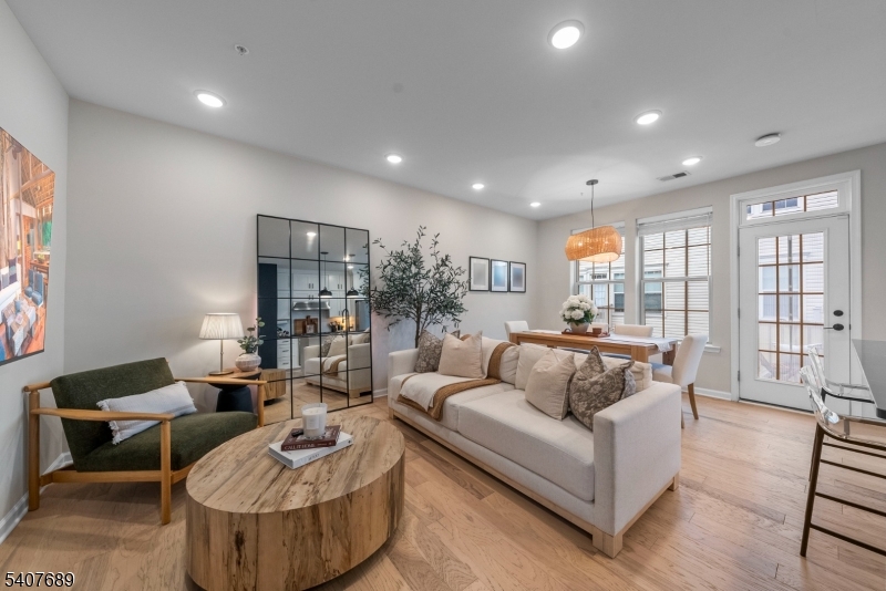 Somerville Sattion - Residential Lease