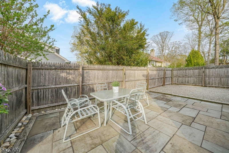 Fayson Lakes - Residential