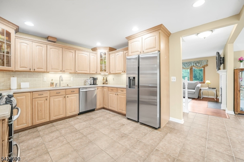 Fayson Lakes - Residential