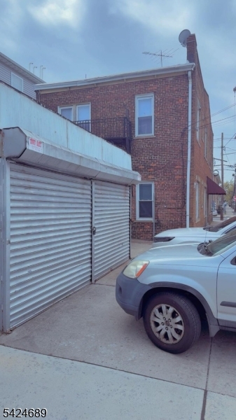 Upper Roseville - Residential Income