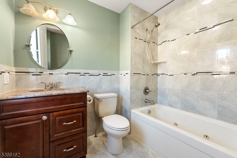 Montgomery Court - Residential