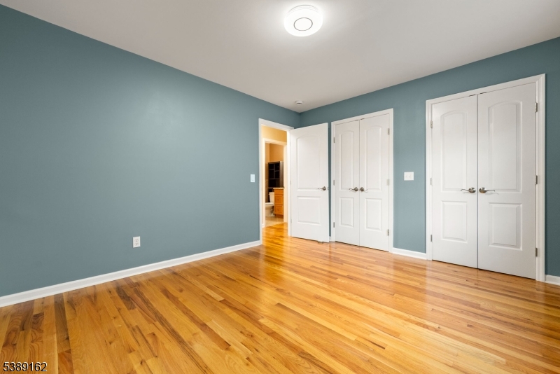 Montgomery Court - Residential