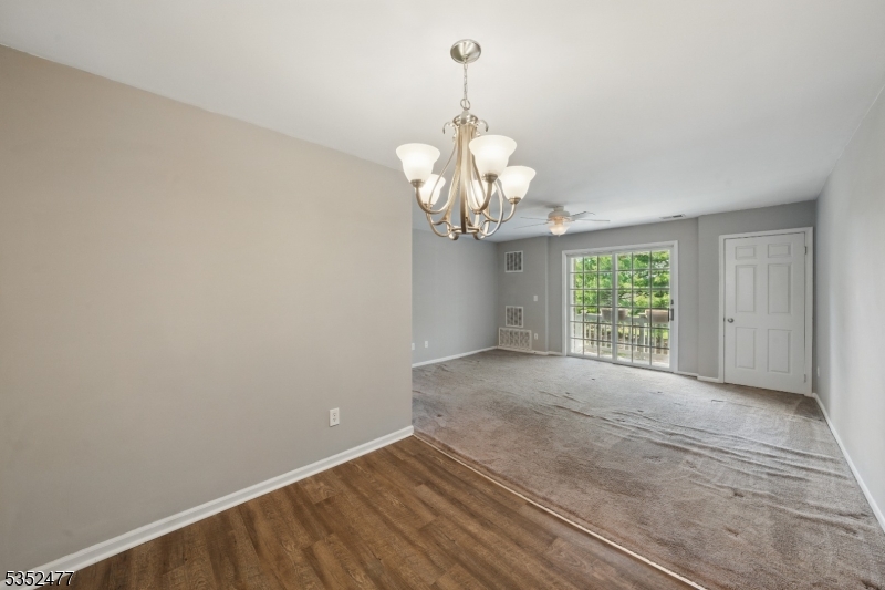 Hunters Crossing - Residential