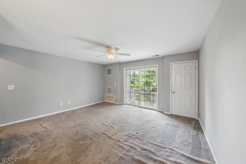 Hunters Crossing - Residential