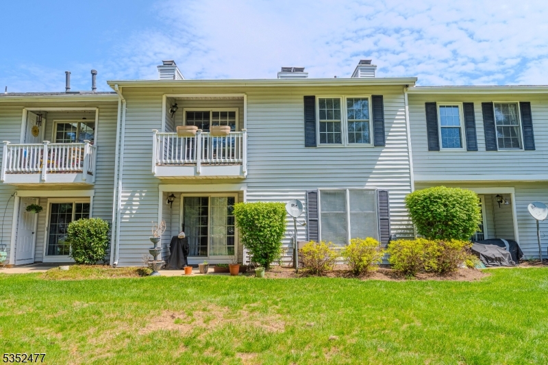 Hunters Crossing - Residential