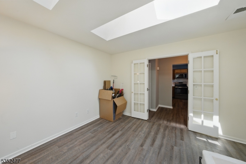 Hunters Crossing - Residential