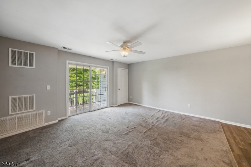 Hunters Crossing - Residential