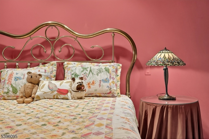 Fox Hills - Residential