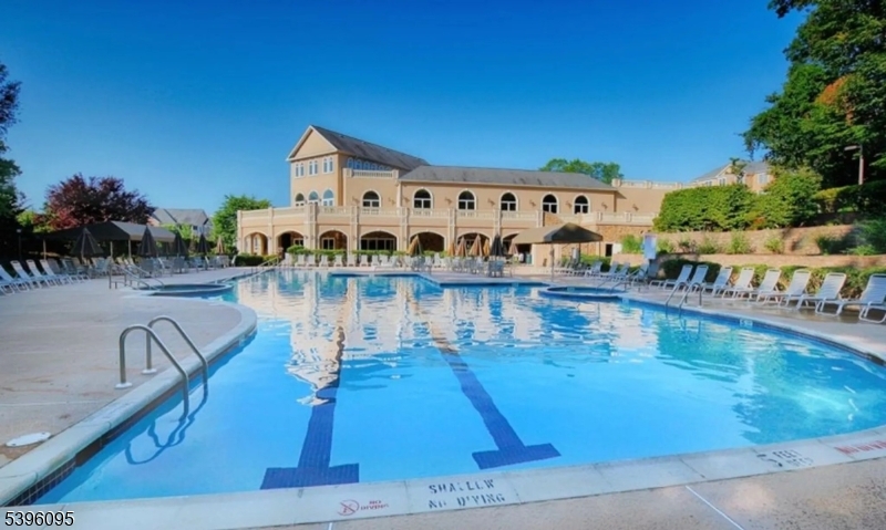 Fox Hills - Residential