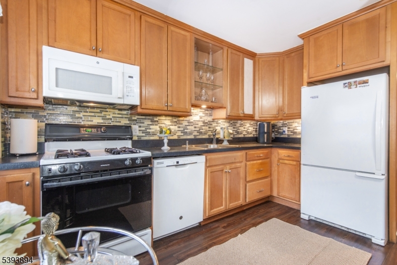 Orchard Crest Condominiums - Residential