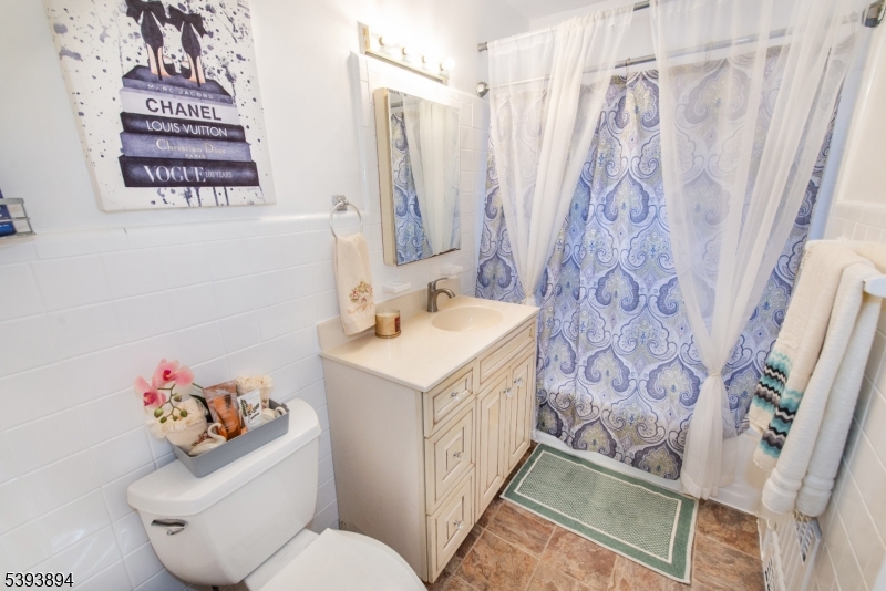 Orchard Crest Condominiums - Residential