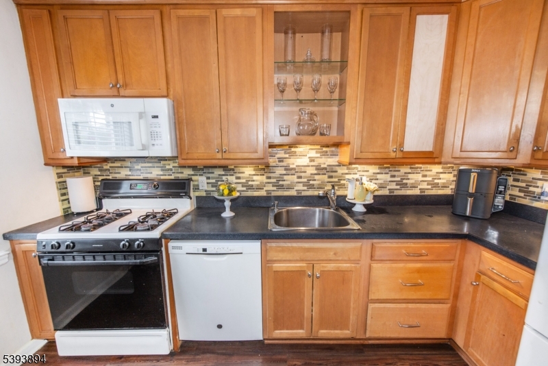 Orchard Crest Condominiums - Residential