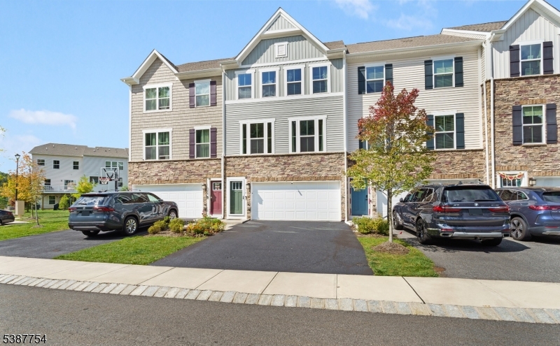 Mountain Ridge Estates - Residential Lease