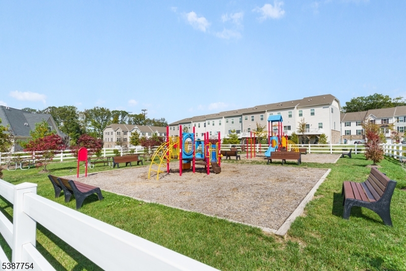 Mountain Ridge Estates - Residential Lease