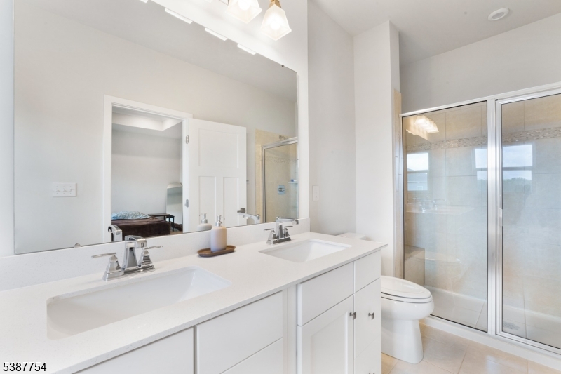 Mountain Ridge Estates - Residential Lease