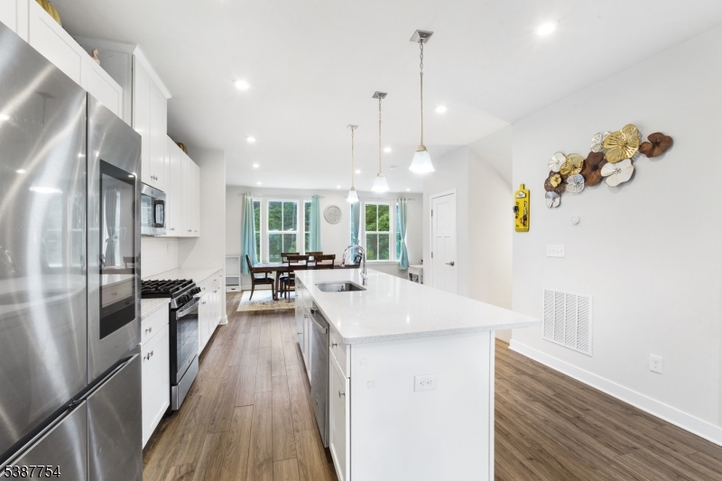 Mountain Ridge Estates - Residential Lease