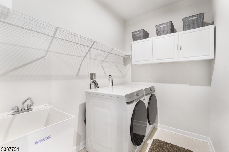 Mountain Ridge Estates - Residential Lease