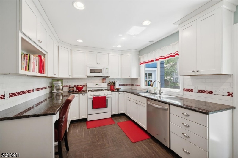 Redwood - Residential