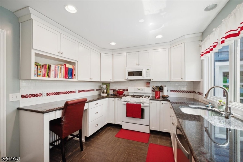 Redwood - Residential