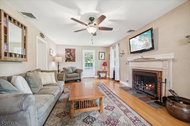 Redwood - Residential