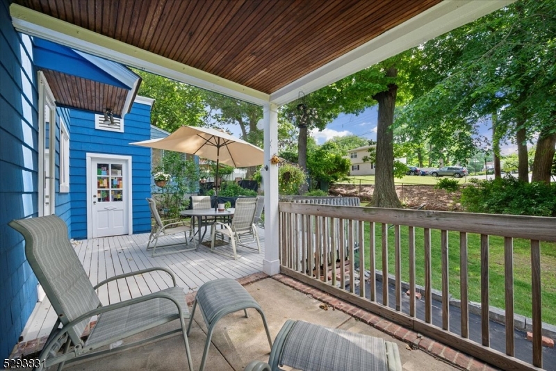 Redwood - Residential