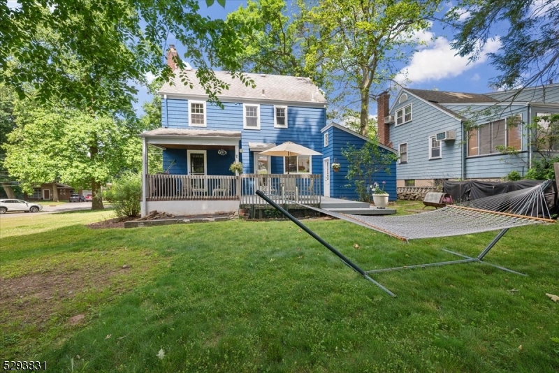 Redwood - Residential