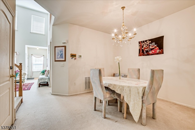 South Plainfield Boro, New Jersey 07080, United States, 2 Bedrooms Bedrooms, ,3 BathroomsBathrooms,Residential,Active,191599