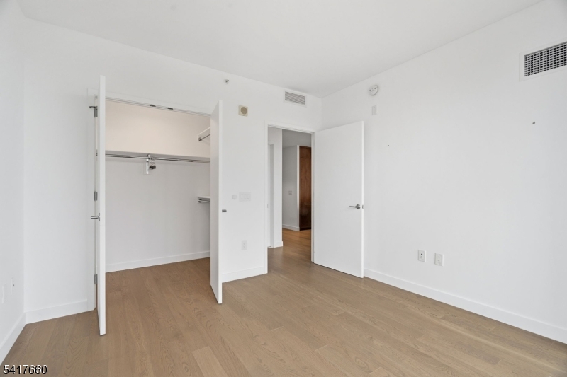 Park & Shore - Residential