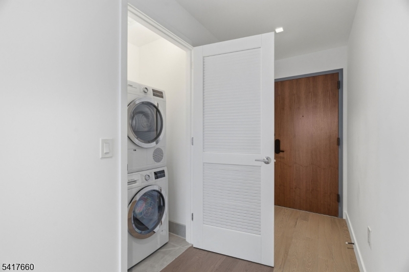 Park & Shore - Residential