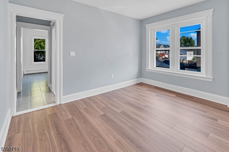 ELIZABETHPORT - Residential Lease