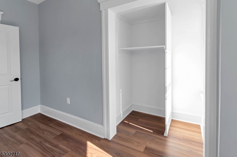 ELIZABETHPORT - Residential Lease