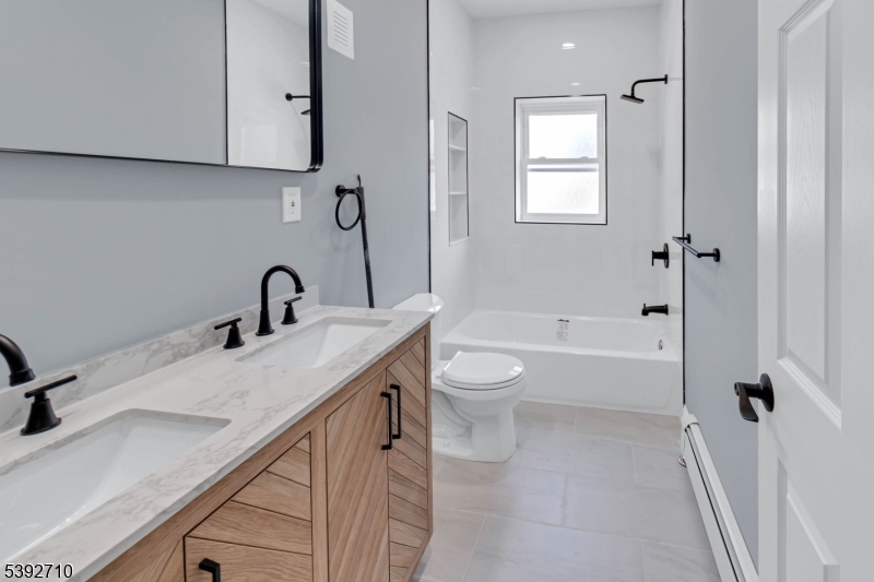 ELIZABETHPORT - Residential Lease