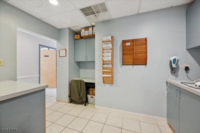 Hillsborough Twp., New Jersey 08844, United States, ,Residential,Active,227568