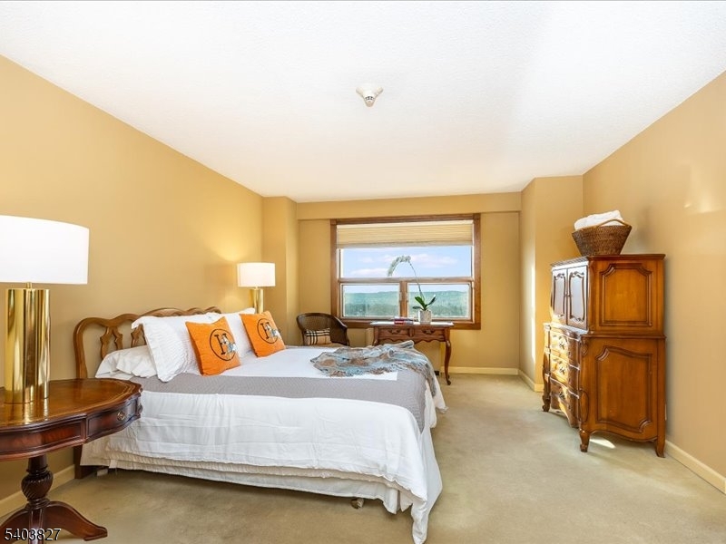 Claridge House II - Residential