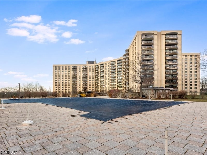 Claridge House II - Residential