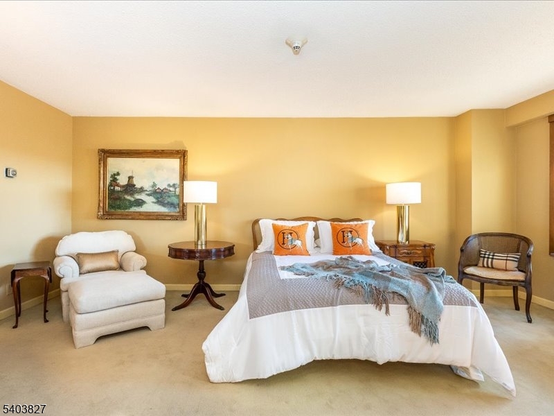 Claridge House II - Residential