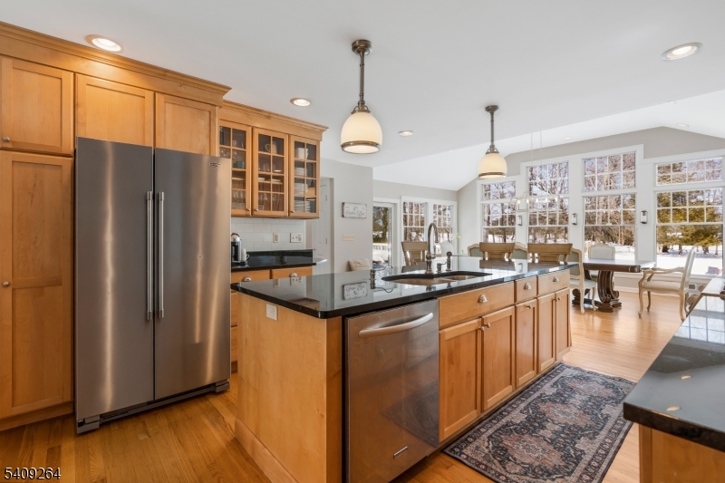 Country Club - Residential