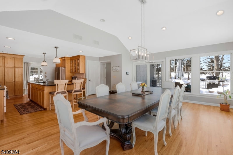 Country Club - Residential