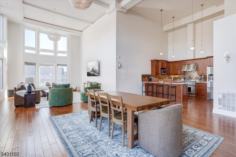 Walnut Street - Residential