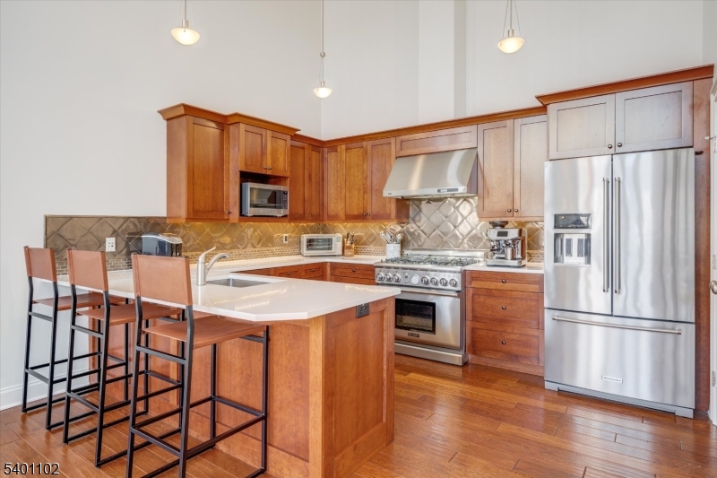 Walnut Street - Residential